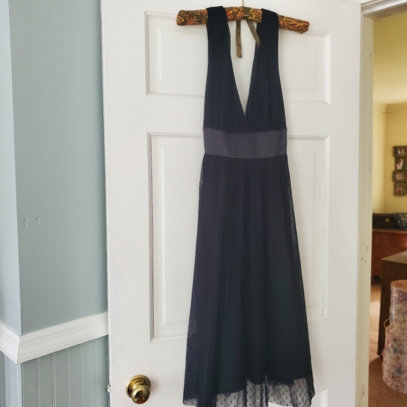 Forever 21 Dresses & Skirts - Forever 21 sleeveless black dotted tulle dress